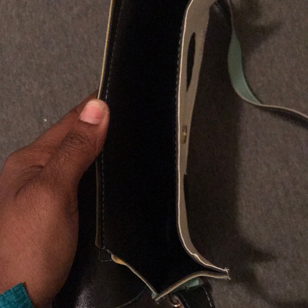 Owl Shoulder Bag - Picture 6 of 8